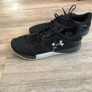 Men’s UnderArmour Tribase Thrive Size 12.5 Sneaker